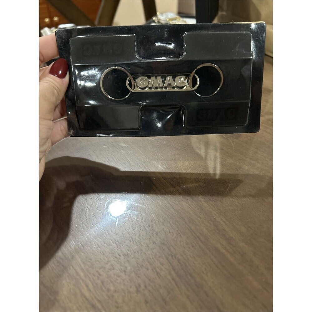 Vintage GMAC General Motors Double Key Ring - BRAND NEW